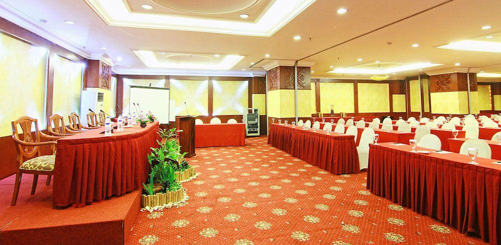 Grand Arkenso Park View Semarang Exterior foto