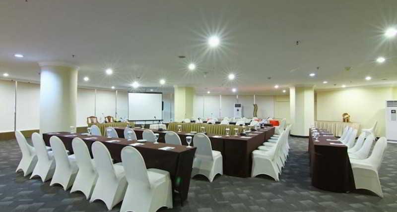 Grand Arkenso Park View Semarang Exterior foto