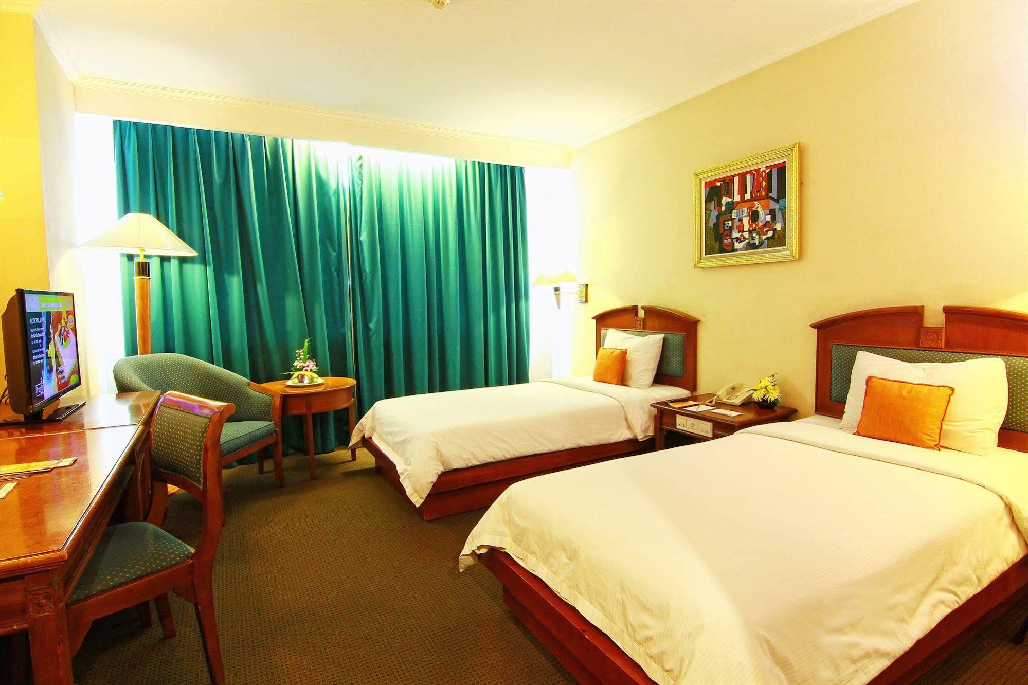 Grand Arkenso Park View Semarang Exterior foto