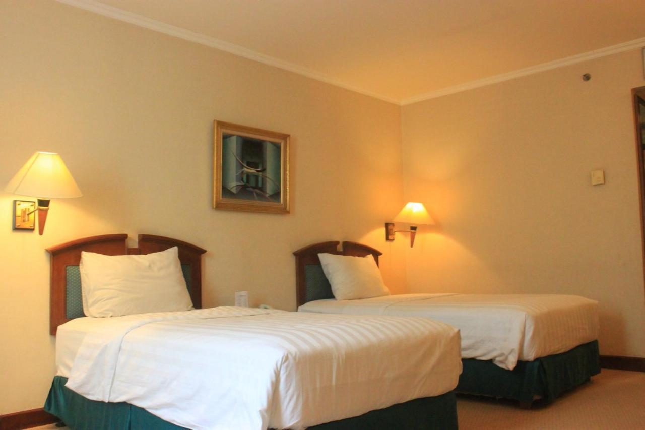 Grand Arkenso Park View Semarang Exterior foto